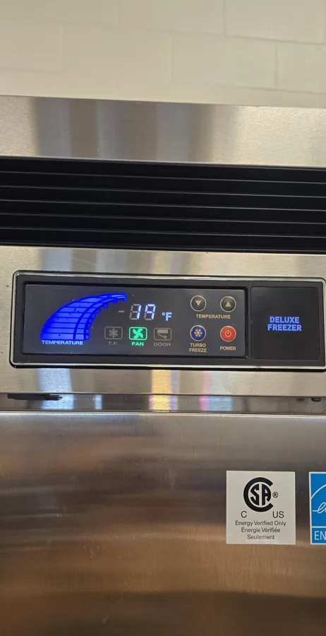 Commercial freezer control panel at -19°F — walk-in cooler service in Joliet IL